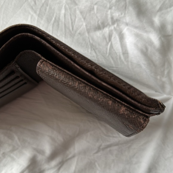 LV Damier Wallet - Picture 11 of 15